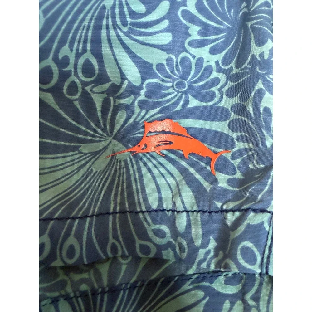 Tommy Bahama tommy bahama